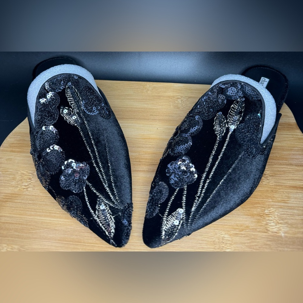 Charles David Willis Black Silver Sequin Floral Velvet